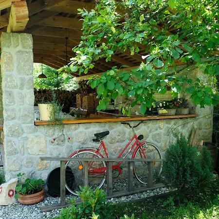 Happy River House